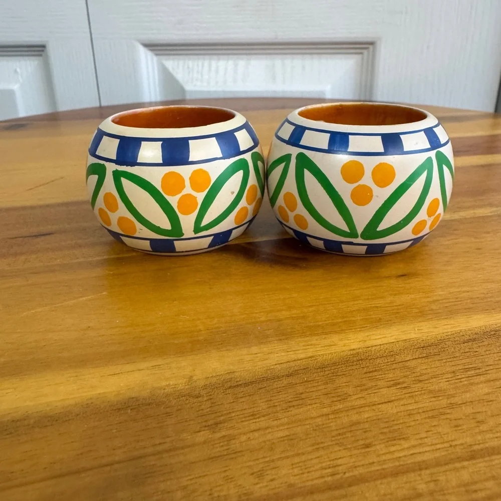 Vintage hand‎ painted floral wooden napkin rings set of 2